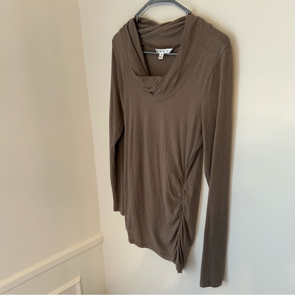Cabi Lola Tee Brown Olive Green Draped Cowl Neck Ruched Sides Long Sleeve Medium - Picture 4 of 6